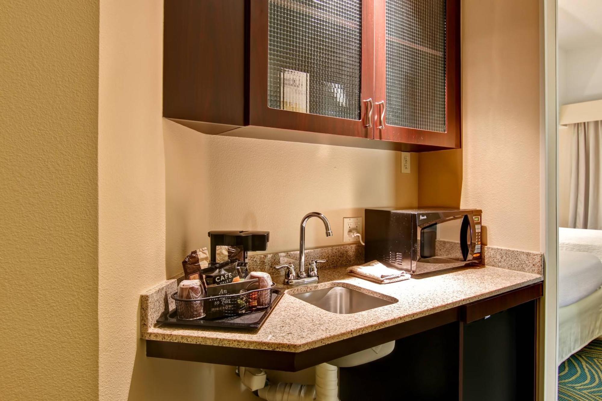 Springhill Suites Fresno Buitenkant foto